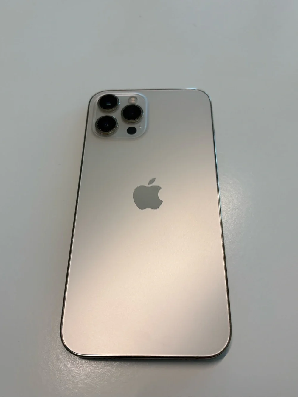 iPhone 12 Pro Max 128GB Unlocked – Excellent Condition, Original Owner